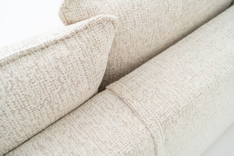 ee8514e39bec1444fb50731757eb1ca14e65bab7_Flora_bella_05_DSC08531